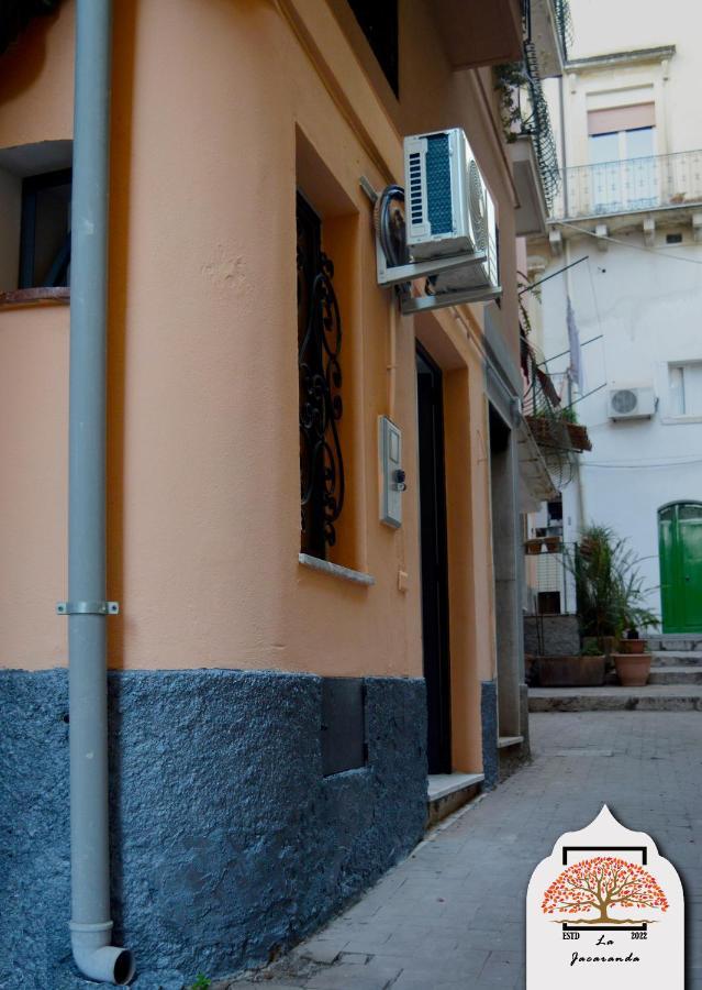 La Jacaranda Rooms Taormina Exterior photo